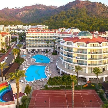 Pineta Park Deluxe Hotel مرمريس المظهر الخارجي الصورة