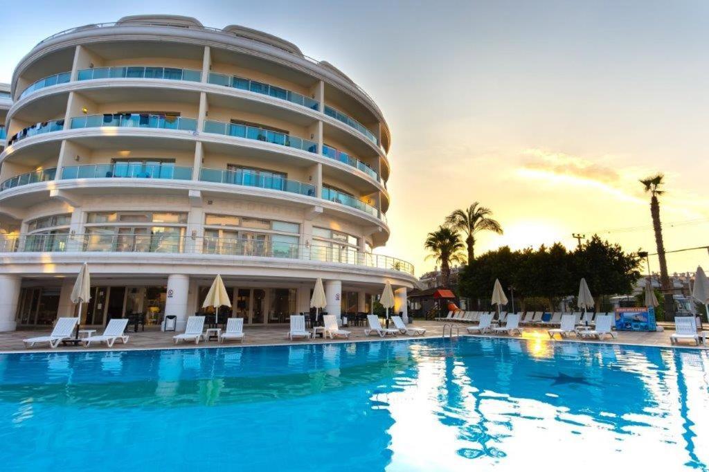 Pineta Park Deluxe Hotel مرمريس المظهر الخارجي الصورة